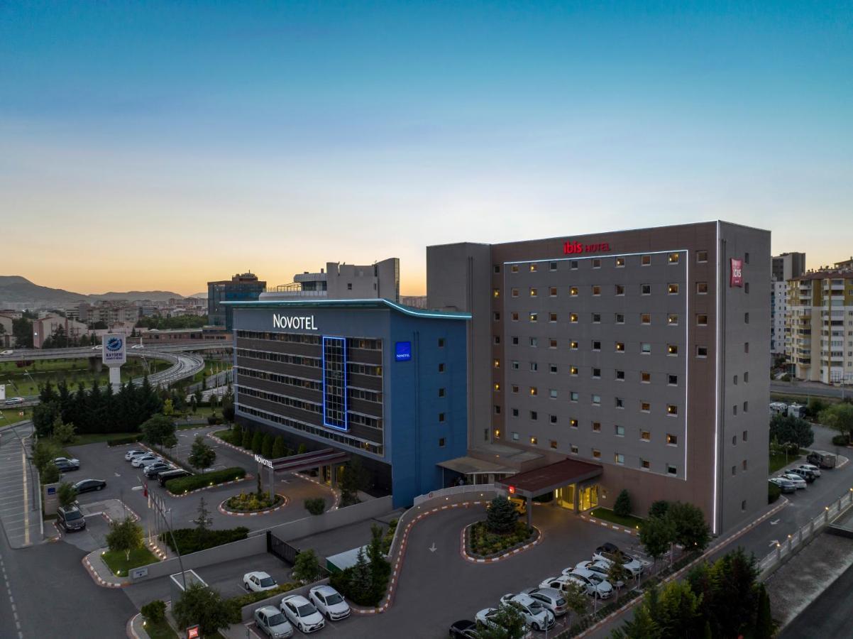 Ibis Hotel 3*